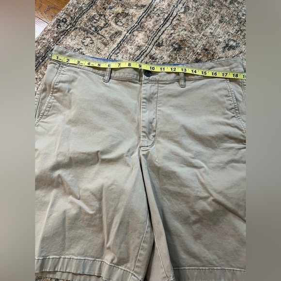 L.L.Bean Mens Taupe Flat Front Shorts Classic Style Cotton Streetwear Outdoor 38 - Picture 3 of 14